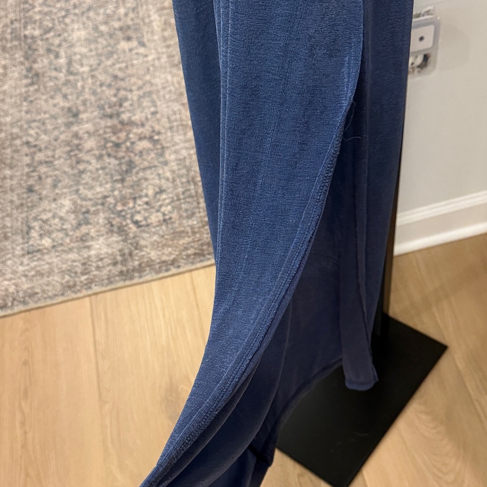Beginning Boutique - Paige Blue Deep Plunge Midi Dress - Picture 4 of 8